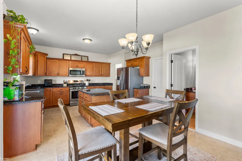 8101 Peninsula Circle Mundy Township, MI 48439