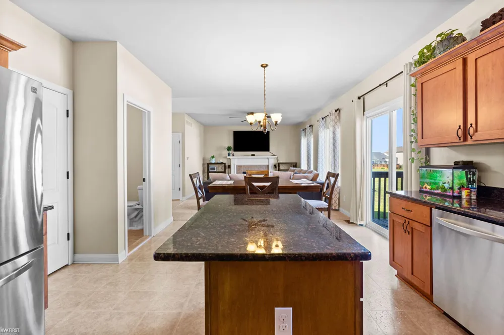 8101 Peninsula Circle Mundy Township, MI 48439