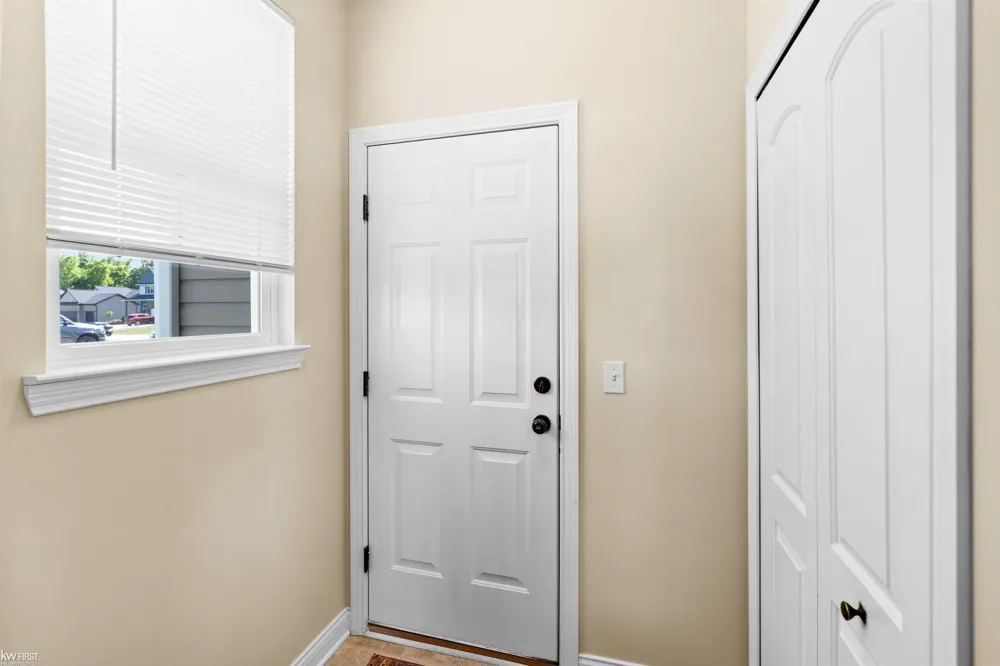 8101 Peninsula Circle Mundy Township, MI 48439