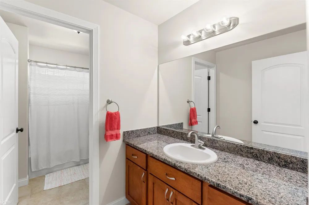 8101 Peninsula Circle Mundy Township, MI 48439