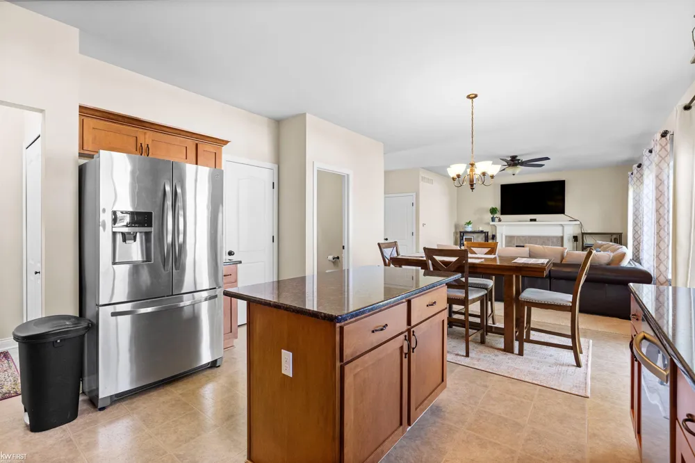 8101 Peninsula Circle Mundy Township, MI 48439