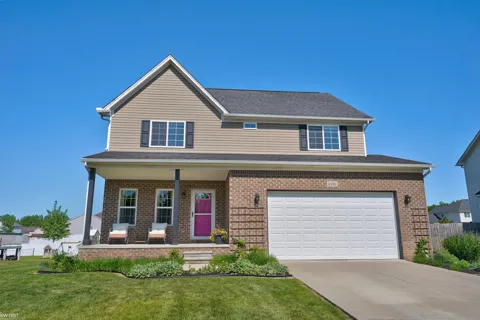 8101 Peninsula Circle
