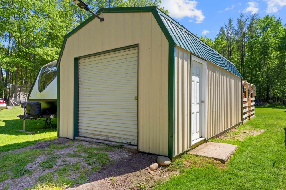2670 Plainfield Road Plainfield Township, MI 48739