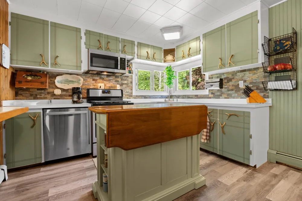 2670 Plainfield Road Plainfield Township, MI 48739