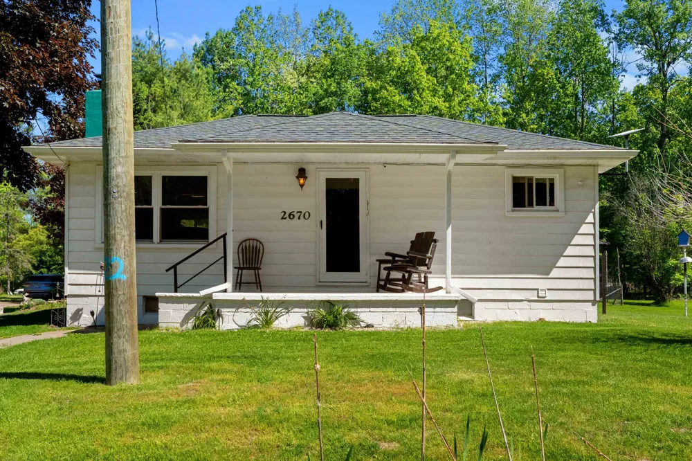 2670 Plainfield Road Plainfield Township, MI 48739