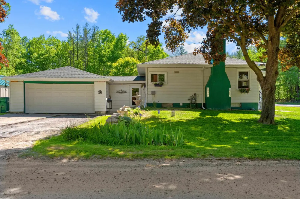 2670 Plainfield Road Plainfield Township, MI 48739