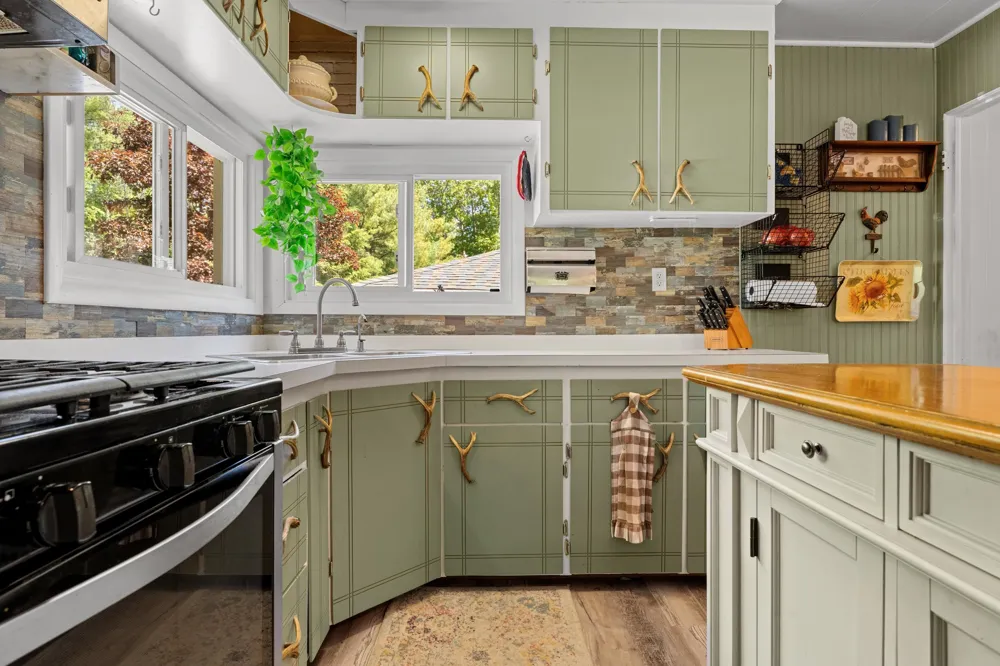 2670 Plainfield Road Plainfield Township, MI 48739