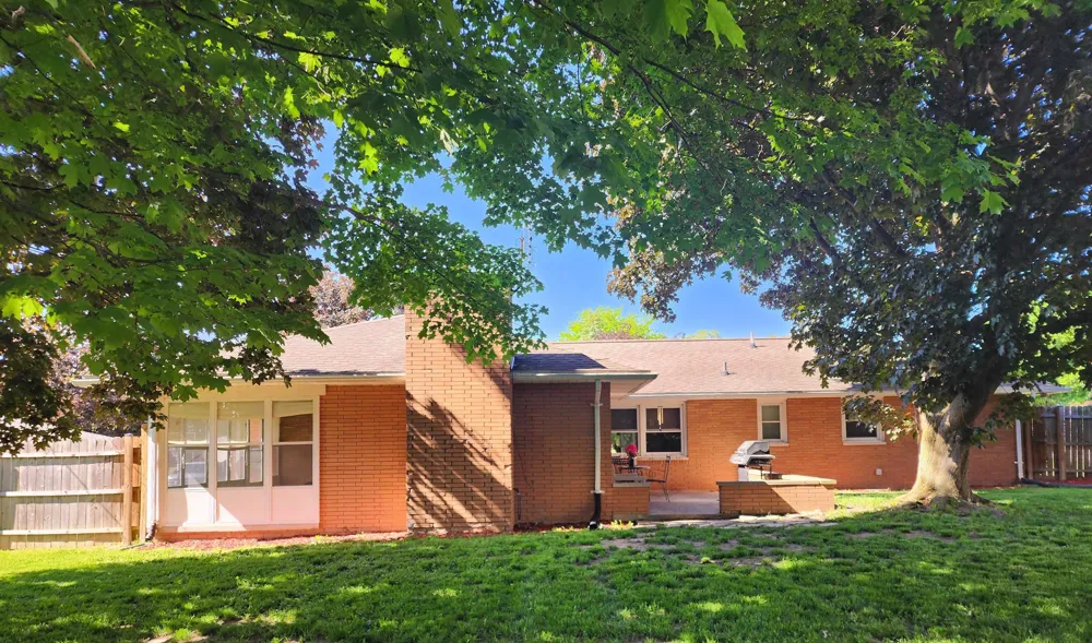 540 Fairlane Drive Alma City, MI 48801