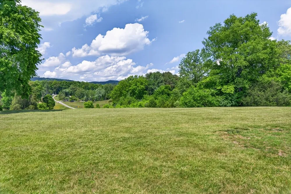 1444 Cherry Creek Rd Sparta, TN 38583