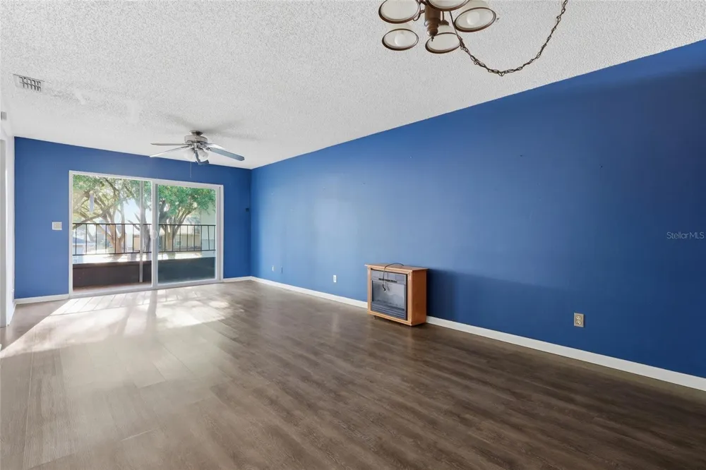 39132 COUNTY ROAD 54 #2216 Zephyrhills, FL 33542