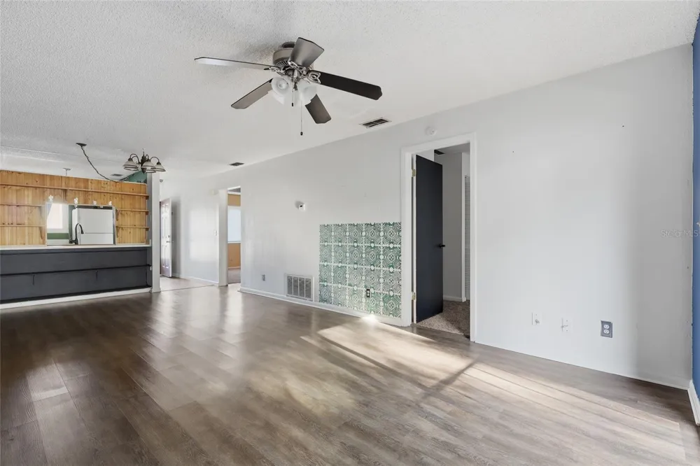 39132 COUNTY ROAD 54 #2216 Zephyrhills, FL 33542