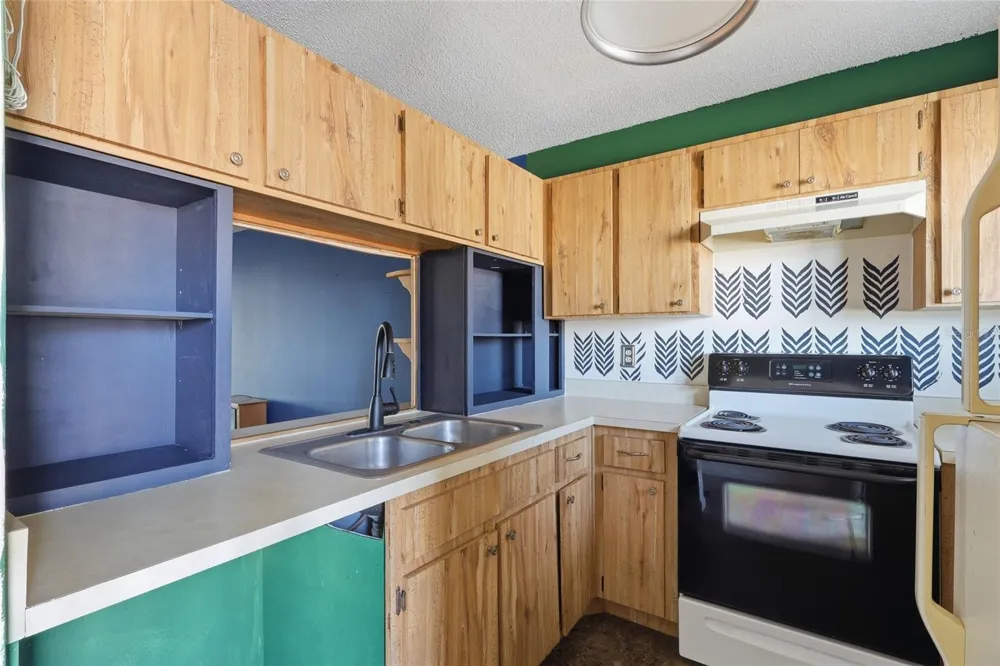 39132 COUNTY ROAD 54 #2216 Zephyrhills, FL 33542