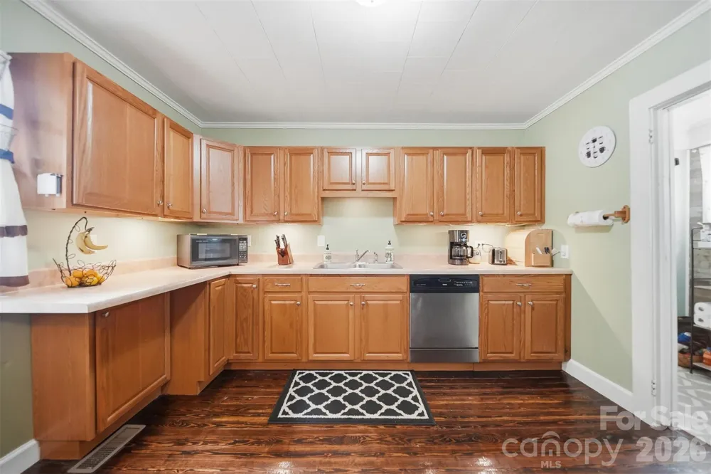 431 W 20th Street Newton, NC 28658