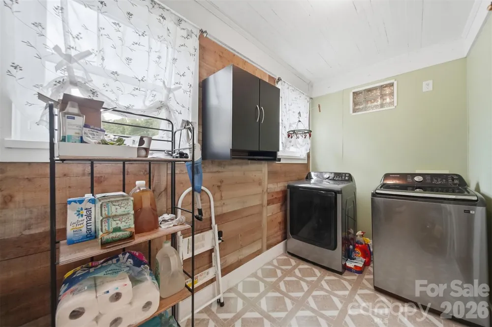431 W 20th Street Newton, NC 28658