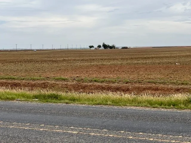 Fm 611 W Rotan, TX 79546