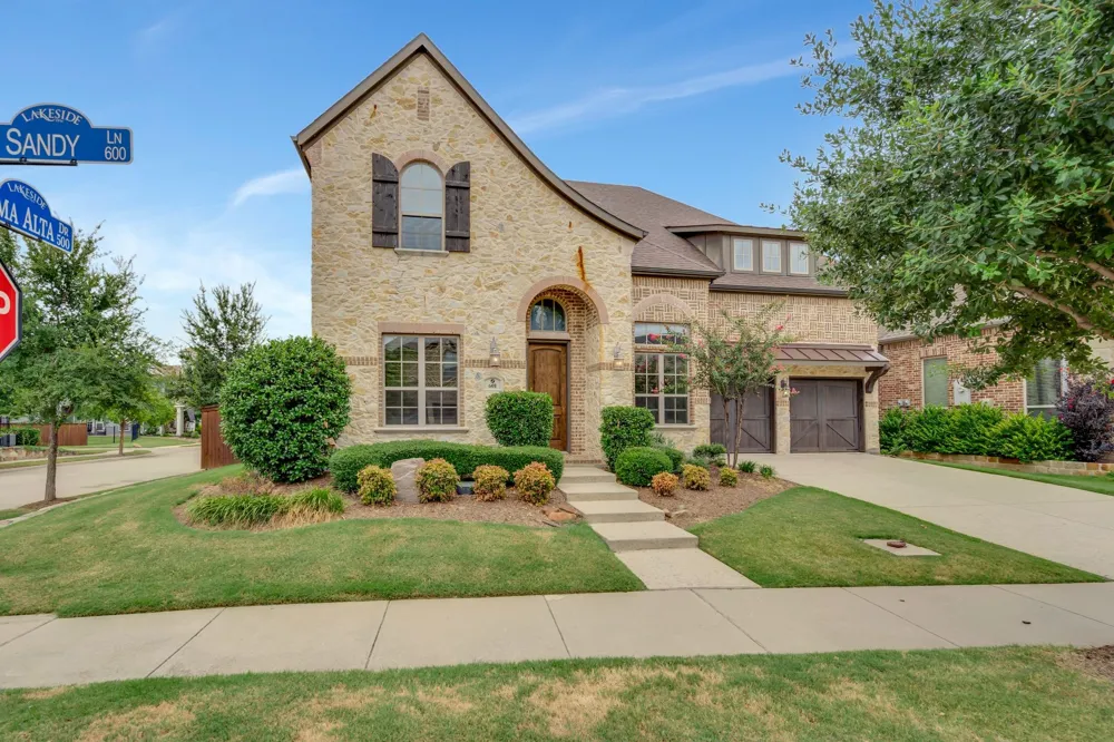 601 Sandy Lane Flower Mound, TX 75022