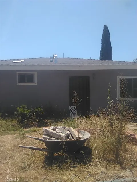 3820 W 107th