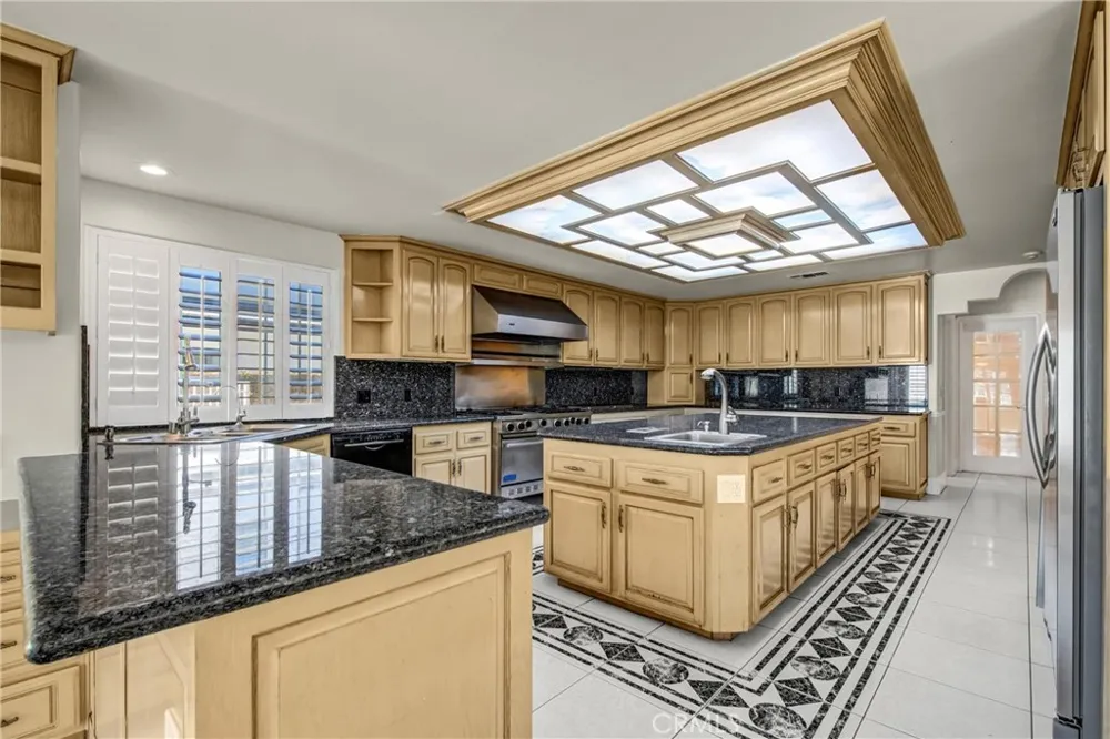 1410 S 10TH AVE Arcadia, CA 91006