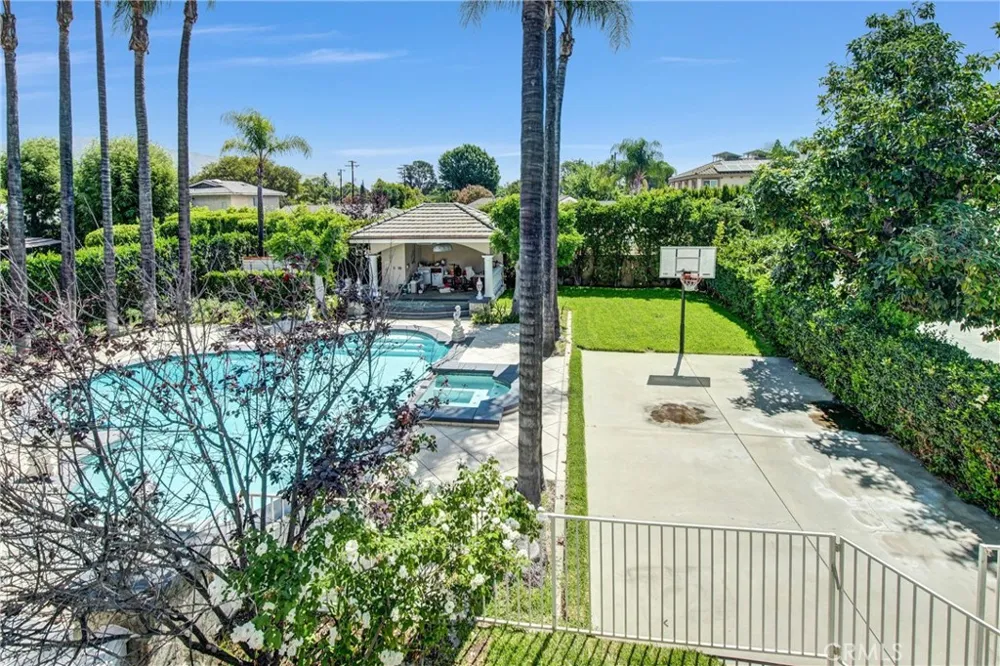 1410 S 10TH AVE Arcadia, CA 91006