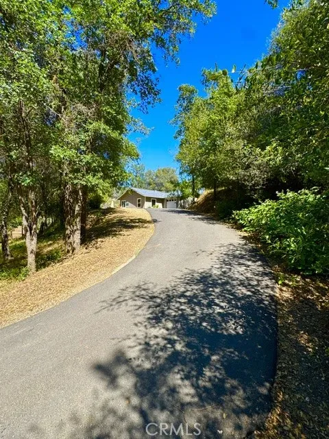 4973 State Highway 140 Mariposa, CA 95338