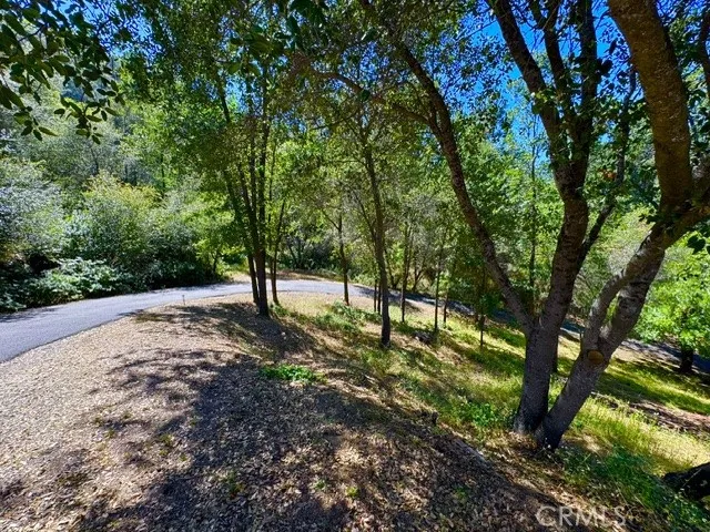 4973 State Highway 140 Mariposa, CA 95338