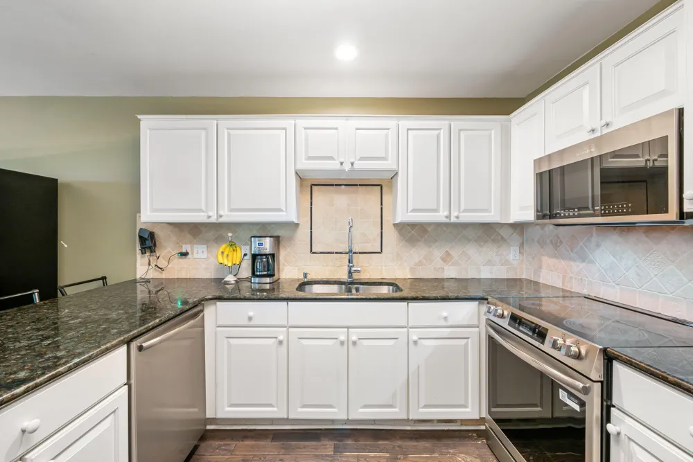 54661 Bellingham Drive Shelby, MI 48316