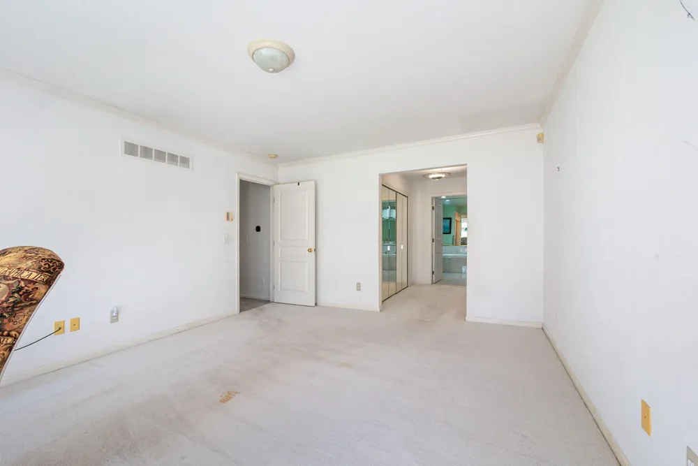 54661 Bellingham Drive Shelby, MI 48316