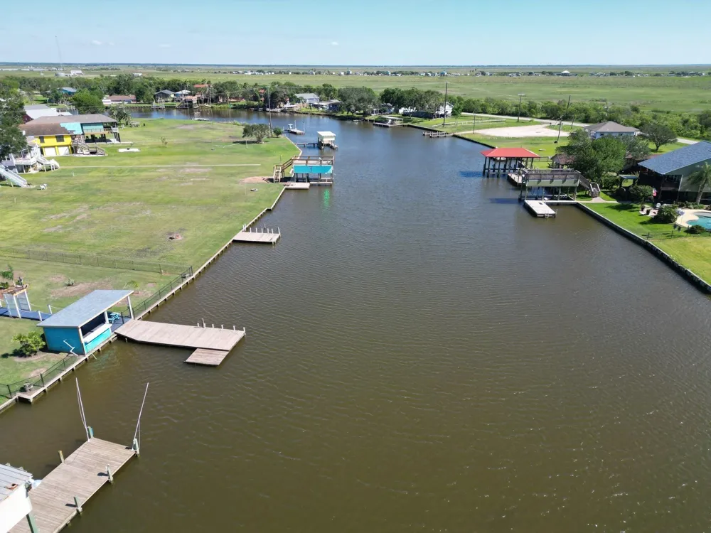 167 County Road 206 Sargent, TX 77414
