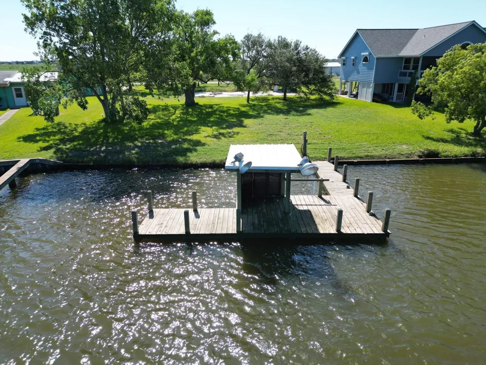 167 County Road 206 Sargent, TX 77414