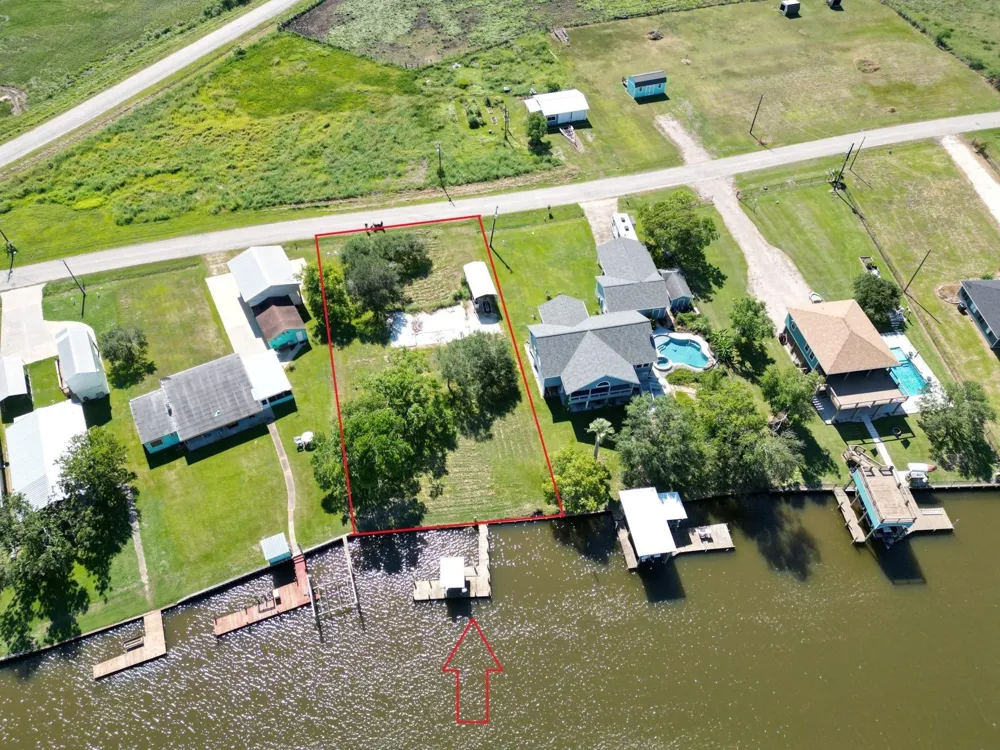 167 County Road 206 Sargent, TX 77414