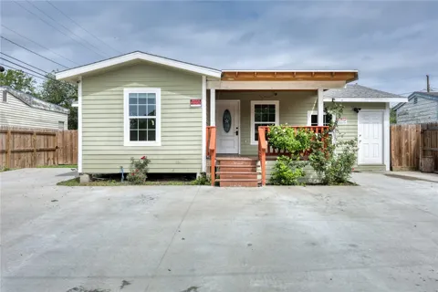 2729 Elizabeth Street