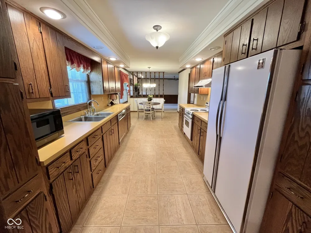 305 Jodi Drive Brownstown, IN 47220