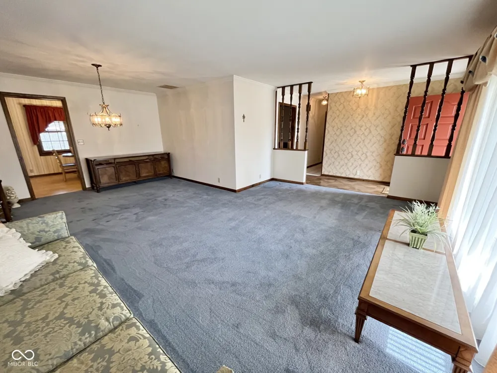 305 Jodi Drive Brownstown, IN 47220