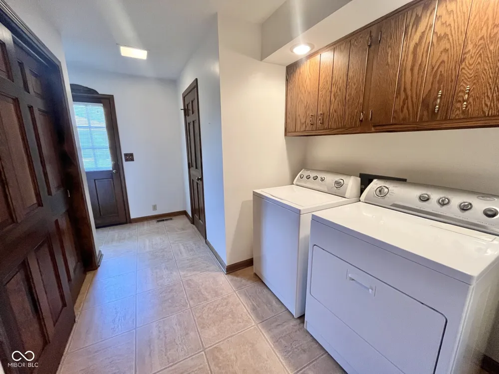 305 Jodi Drive Brownstown, IN 47220