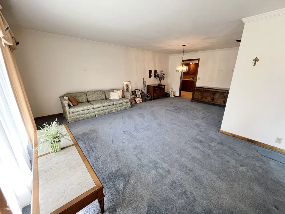 305 Jodi Drive Brownstown, IN 47220