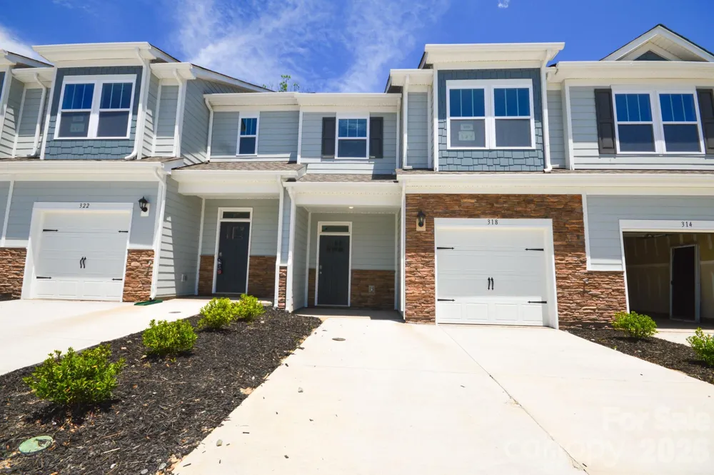 405 Creekview Road
