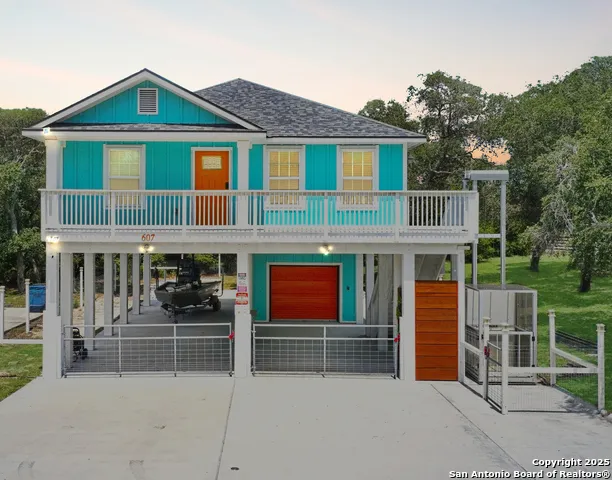607 Huisache Ln Ingleside on the Bay, TX 78362