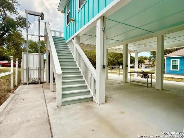 607 Huisache Ln Ingleside on the Bay, TX 78362