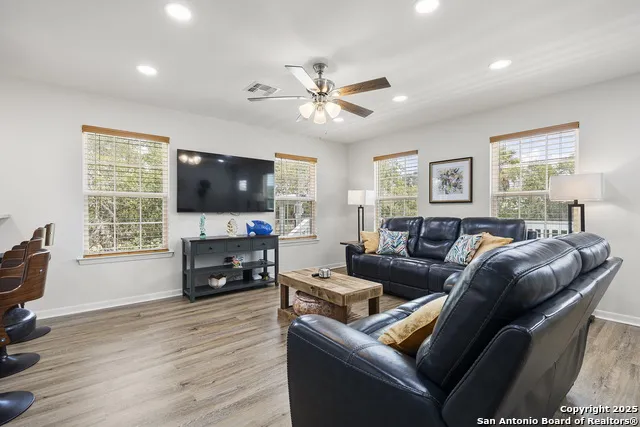 607 Huisache Ln Ingleside on the Bay, TX 78362