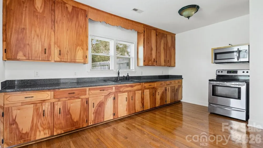 109 Globe Street Mount Holly, NC 28120
