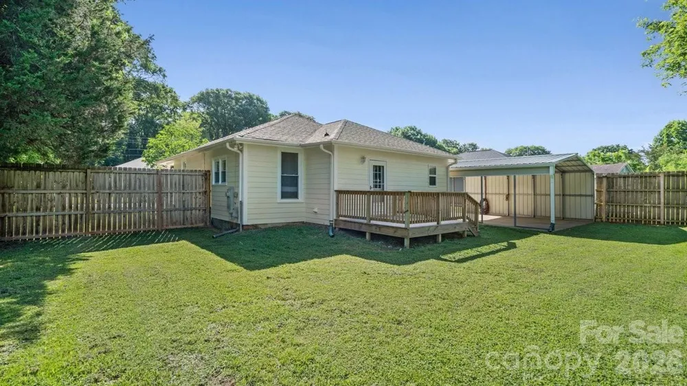 109 Globe Street Mount Holly, NC 28120