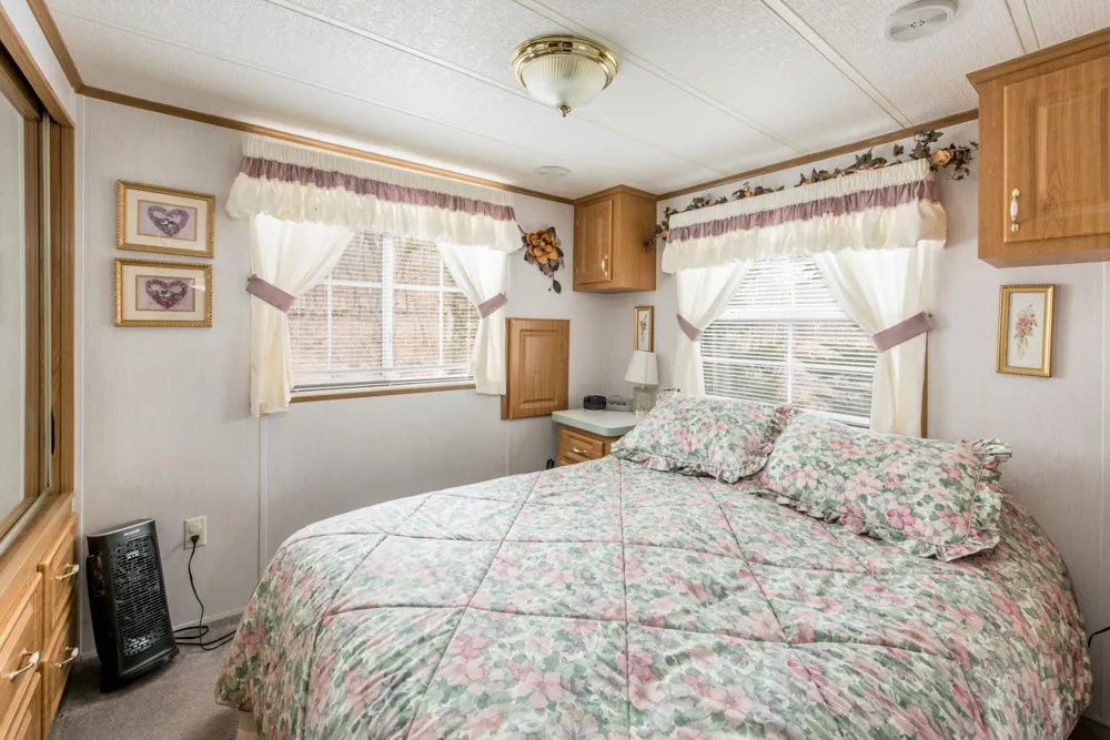 8951 Twin Point Road SW Alexandria, MN 56308