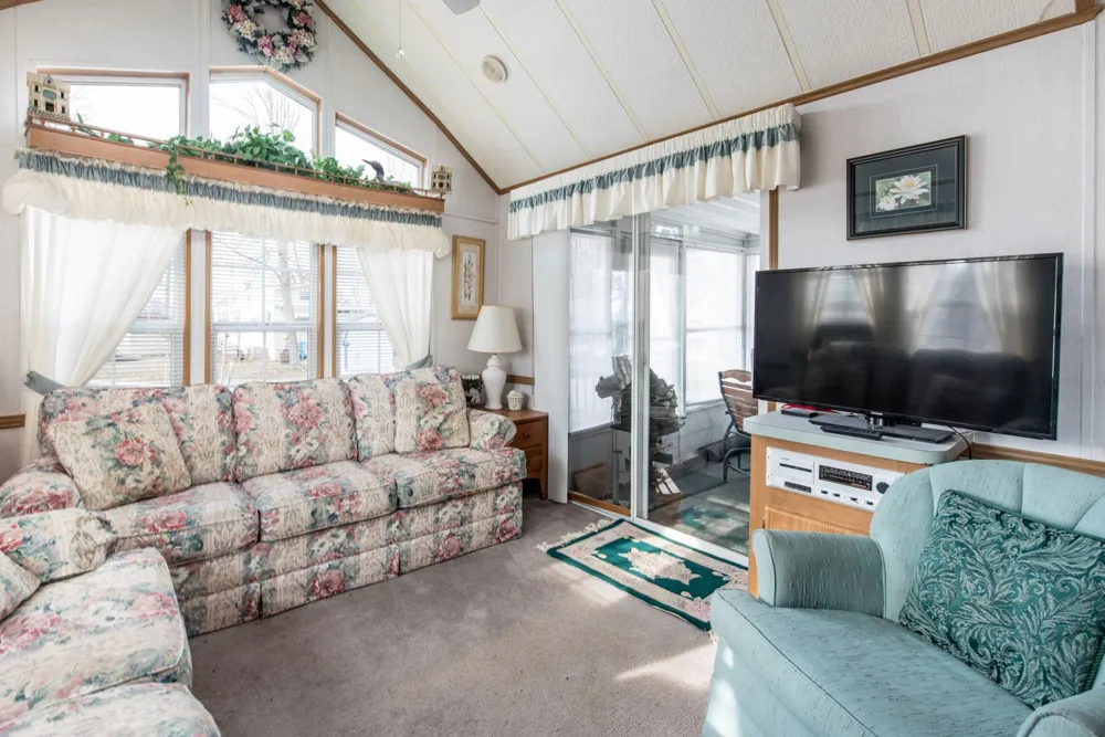 8951 Twin Point Road SW Alexandria, MN 56308