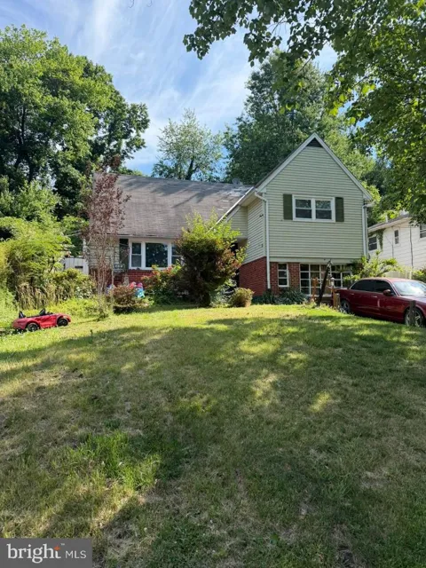6104 GREENVALE PARKWAY