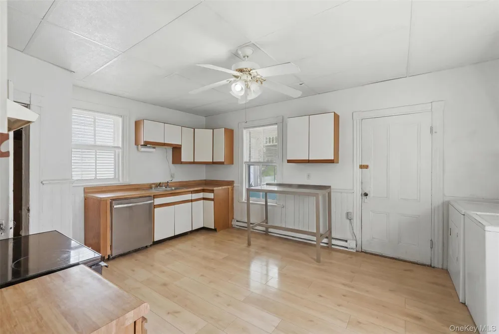 47 Ulster Avenue Walden, NY 12586
