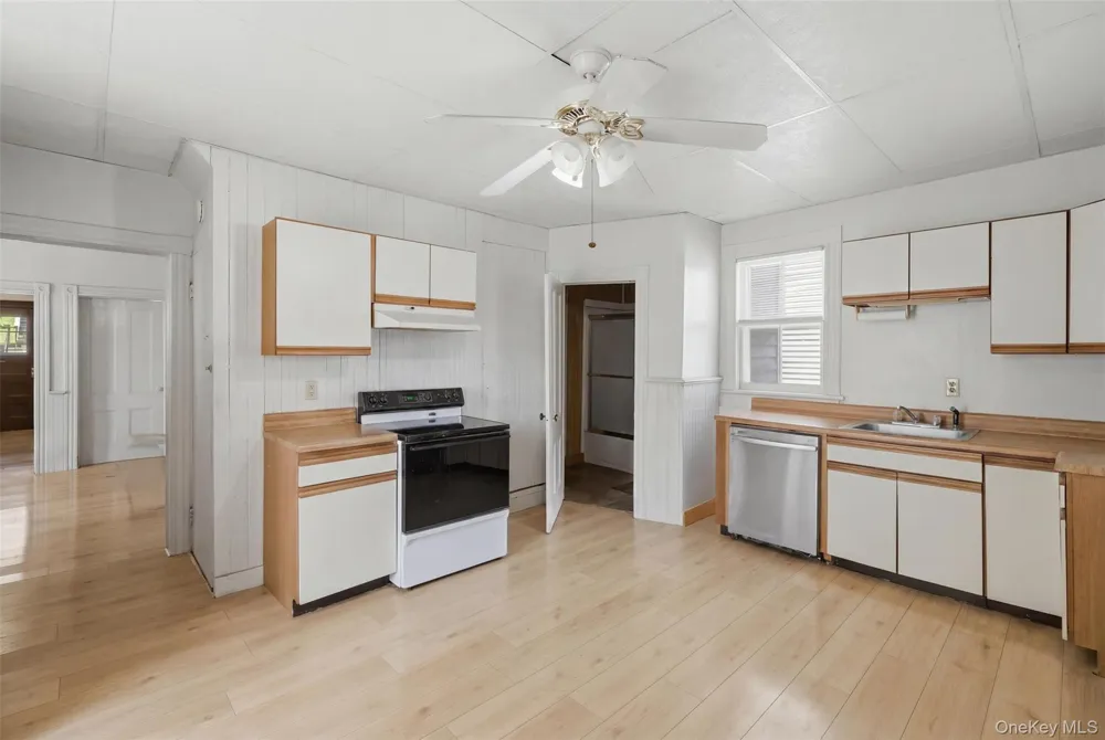 47 Ulster Avenue Walden, NY 12586