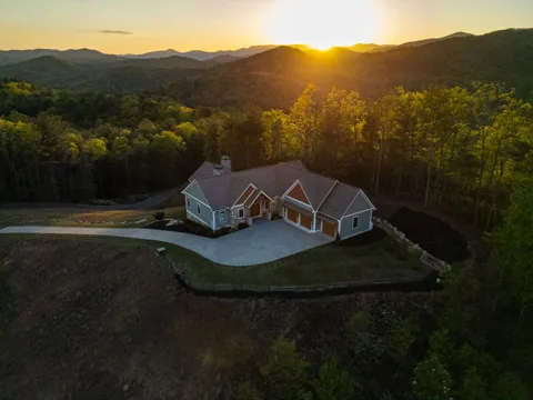 4454 Asheville Highway