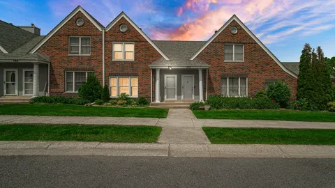 771 Kenmare Parkway