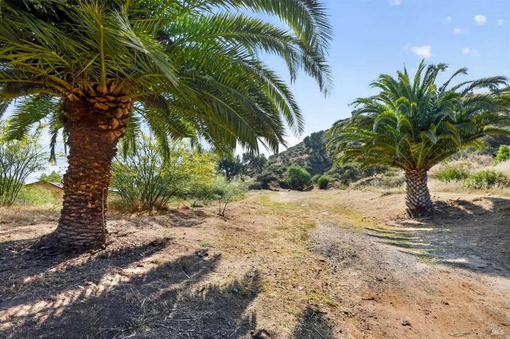 Rising Hill Road Altadena, CA 91001