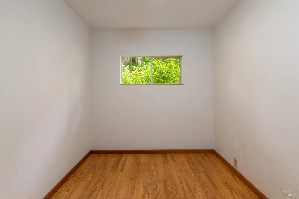 32401 S Highway 1 Gualala, CA 95445